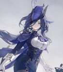  1girl ascot blue_capelet blue_hair breasts brooch capelet clorinde_(genshin_impact) corset genshin_impact gloves grey_background hat highres jewelry large_breasts long_hair looking_at_viewer purple_ascot shirt simple_background solo tricorne upper_body violet_eyes white_gloves white_shirt xuemen 