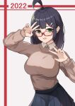  1girl 2022 absurdres ahoge black_hair breasts brown_sweater chinese_commentary commentary_request glasses green_eyes happy_new_year highres large_breasts long_hair maiduo new_year open_mouth red-framed_eyewear school_uniform sengluo_sang short_hair smile sweater v w 