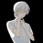  1boy black_background collared_shirt commentary finger_to_own_chin hair_between_eyes hand_on_own_cheek hand_on_own_face highres kyoko_(akakikyoko) looking_at_viewer male_focus original shirt short_hair simple_background smile solo upper_body white_shirt yellow_eyes 