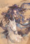  1girl animal arknights arm_up arm_wrap artist_name black_hat blue_hair chinese_commentary closed_mouth commentary_request expressionless floating_hair hat highres holding holding_sheath horns horns_through_headwear horse horseback_riding jingasa ling_(arknights) long_hair looking_ahead purple_horns riding sakeyed scabbard sheath signature solo very_long_hair violet_eyes white_horse wind 