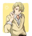 1boy alfred_(fire_emblem) alternate_costume blonde_hair bluetooth earpiece fire_emblem fire_emblem_engage green_eyes highres looking_to_the_side male_focus merylemons solo upper_body yellow_background 