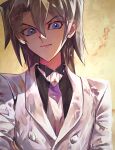  1boy black_necktie black_vest blue_eyes commentary_request edo_phoenix grey_hair highres katasode_cd looking_at_viewer male_focus medium_hair necktie shirt smirk solo suit upper_body vest white_shirt white_suit yellow_background yu-gi-oh! yu-gi-oh!_gx 