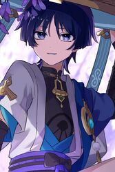  1boy adjusting_clothes adjusting_headwear arm_at_side arm_up asymmetrical_sleeves bishounen black_bow black_gloves black_sash black_shirt blue_hair blunt_ends bow close-up collared_shirt cropped dark_blue_hair dot_nose elbow_gloves fingerless_gloves flipped_hair flower genshin_impact gloves highres jacket knee_up light_smile looking_ahead male_focus mandarin_collar parted_lips purple_background purple_flower purple_sash revision sash scaramouche_(genshin_impact) shirt short-sleeved_jacket short_hair short_sleeves sidelighting solo swept_bangs teeth turning_head two-tone_sash upper_body violet_eyes vision_(genshin_impact) waist_bow wamin wanderer_(genshin_impact) white_jacket wisteria wolf_cut 