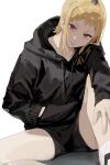  1girl black_hair black_hoodie black_shorts black_sweater blonde_hair chainsaw_man commentary_request head_tilt highres hood hooded_sweater hoodie ikanyoikanikan multicolored_hair roots_(hair) sawatari_akane_(chainsaw_man) shoes short_shorts shorts sitting sneakers solo spread_legs sweater two-tone_hair 