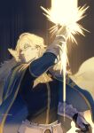  1boy armor black_background black_gloves black_shirt blonde_hair blue_cape blue_eyes cape closed_mouth cowboy_shot excalibur_galatine_(fate) fate/grand_order fate_(series) faulds fur-trimmed_cape fur_trim gauntlets gawain_(fate) gloves glowing glowing_sword glowing_weapon gold_trim hair_between_eyes hand_up highres holding holding_sword holding_weapon looking_to_the_side male_focus pectorals serious shirt short_hair solo standing sword weapon wuren_daoshang_dekezong 