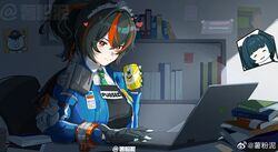  2girls artist_name black_gloves black_hair blue_jacket book book_stack breasts can checkered_necktie computer drink_can gloves heart highres holding holding_can indoors jacket laptop large_breasts metal_hairband multicolored_hair multiple_girls necktie office ponytail qingyi_(zenless_zone_zero) red_eyes redhead screen_light shirt sitting smile spoken_character streaked_hair weibo_watermark white_shirt working yaoshine zenless_zone_zero zhu_yuan 