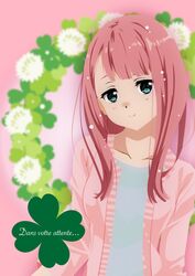  1girl 22/7 asymmetrical_bangs closed_mouth clover collarbone four-leaf_clover green_eyes grey_shirt jacket kamiki_mikami long_hair long_sleeves looking_at_viewer open_clothes open_jacket pink_background pink_hair pink_jacket shirt smile solo upper_body wanco_(7200rpm) 