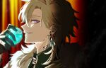  1boy aqua_shirt aventurine_(honkai:_star_rail) black_gloves blonde_hair collared_shirt earrings fur_trim gem gloves hair_between_eyes highres holding honkai:_star_rail honkai_(series) jewelry looking_at_viewer male_focus mgmg_0u0 multicolored_eyes neck_tattoo shirt short_hair solo tattoo two-tone_eyes 