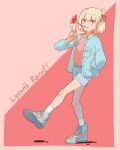  1girl blonde_hair blue_footwear blue_jacket blue_shorts commentary_request copyright_name denim denim_shorts flower flower_in_mouth full_body hair_ribbon hand_up highres jacket looking_at_viewer lycoris_recoil medium_hair nishikigi_chisato open_clothes open_jacket pink_background pink_shirt red_eyes red_ribbon ribbon shirt shoes shorts sneakers socks solo spider_lily two-tone_background uud45gaotrcvkfg v walking white_socks 