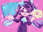  ! 1girl black_hair black_suit bow-shaped_hair callie_(splatoon) clenched_hand commentary_request eyelashes fangs gradient_hair heart inkling long_hair looking_at_viewer loveseaocolors multicolored_hair open_mouth pink_background pink_eyes pink_hair pointy_ears see-through_bowtie short_eyebrows smile solo sparkle splatoon_(series) splatoon_3 spoken_exclamation_mark spoken_symbol star-shaped_pupils star_(symbol) suit sun_symbol symbol-shaped_pupils tentacle_hair thick_eyebrows two-tone_hair very_long_hair 