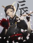  1boy akutagawa_ryuunosuke_(bungou_stray_dogs) antlers black_capelet black_gloves black_hair black_kimono blurry blurry_foreground bungou_stray_dogs capelet cherry_blossoms closed_mouth commentary_request deer_antlers falling_petals gloves grey_background hand_up highres horns japanese_clothes kimono male_focus multicolored_hair obi petals red_sash romaji_text samejiro_(user_uwgn4433) sash short_hair signature simple_background solo streaked_hair translation_request two-tone_hair upper_body white_hair 
