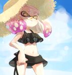  1girl alternate_costume arm_up bare_arms bare_shoulders bikini bikini_skirt black_bikini blonde_hair blue_sky closed_mouth clouds cowboy_shot cross-shaped_pupils day gradient_hair groin hat inkling koike3582 medium_hair mole mole_under_mouth multicolored_hair navel outdoors pearl_(splatoon) pink_hair sky smile solo splatoon_(series) straw_hat suction_cups swimsuit symbol-shaped_pupils tentacle_hair two-tone_hair yellow_eyes yellow_hat 