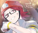  1boy black-framed_eyewear commentary_request dirty dirty_face glasses gloves grey_jacket grin hand_up hat helmet highres jacket looking_at_viewer male_focus pokemon pokemon_dppt red_eyes red_hat redhead roark_(pokemon) short_sleeves smile solo teeth translation_request tudurimike upper_body white_gloves 