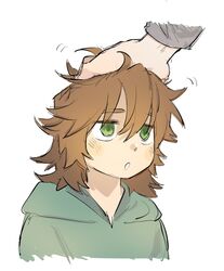  1boy brown_hair commentary_request gigantea_pp green_eyes green_hoodie grey_shirt headpat highres hood hood_down hoodie isoi_reiji jitome korean_commentary long_sleeves male_focus medium_hair open_mouth saibou_shinkyoku sanpaku shirt simple_background solo_focus white_background 