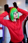  caramelldansen contacts cosplay gloves green_hair gumi harun hoodie jacket matryoshka_(vocaloid) photo red_jacket vocaloid 