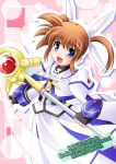  blue_eyes bow brown_hair engrish fingerless_gloves gloves hair_bow hair_ribbon lyrical_nanoha mahou_shoujo_lyrical_nanoha mahou_shoujo_lyrical_nanoha_the_movie_1st open_mouth raising_heart ranguage ribbon smile solo standing sumeragi_kou takamachi_nanoha twintails 