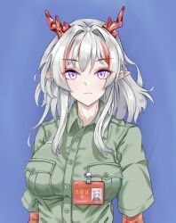  1girl absurdres alternate_costume arknights breast_pocket breasts buttons chinese_commentary closed_mouth collared_shirt colored_extremities commentary_request dragon_girl dragon_horns green_shirt hair_intakes highres horns id_card large_breasts looking_at_viewer lt_mue medium_hair multicolored_hair nian_(arknights) open_collar people&#039;s_liberation_army pocket pointy_ears purple_background red_hair red_star shirt short_sleeves simple_background solo star_(symbol) streaked_hair translation_request upper_body violet_eyes white_hair 
