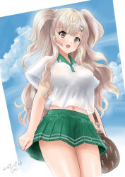  1girl bag blonde_hair blue_sky clouds contrast_collar cowboy_shot green_skirt grey_eyes hair_ornament hairclip kantai_collection kitagawa_mikio long_hair looking_at_viewer minneapolis_(kancolle) minneapolis_(tennis)_(kancolle) official_alternate_costume pleated_skirt polo_shirt shirt skirt sky solo sportswear tennis_skirt tennis_uniform two_side_up wavy_hair white_shirt 