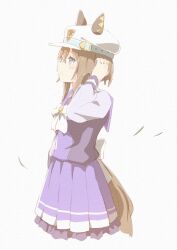  1girl animal_ears blue_eyes blush bow bowtie breasts brown_hair cheval_grand_(umamusume) closed_mouth ear_covers ears_through_headwear hair_between_eyes hakugitsu hat hat_belt highres horse_ears horse_girl horse_tail long_hair long_sleeves multicolored_hair peaked_cap purple_sailor_collar purple_serafuku purple_shirt purple_skirt sailor_collar sailor_shirt school_uniform serafuku shirt simple_background skirt smile solo streaked_hair tail tracen_school_uniform umamusume white_background white_bow white_bowtie white_hair white_hat 
