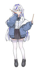  1girl absurdres aokumo_rin aqua_eyes black_shoes black_skirt blush bow bowtie bright_pupils closed_mouth cloud_hair_ornament collared_shirt commentary_request diagonal-striped_bow diagonal-striped_bowtie diagonal-striped_clothes drumsticks elppi full_body grey_hair grey_jacket hair_intakes hair_ornament hairclip hands_up heart heart_hair_ornament highres holding holding_drumsticks jacket korean_commentary loafers long_hair long_sleeves miniskirt multicolored_hair open_clothes open_jacket parallel_hairclips pleated_skirt school_uniform shirt shirt_tucked_in shoes simple_background single_off_shoulder skirt sleeves_past_wrists smile solo standing stellive streaked_hair striped_bow striped_bowtie striped_clothes thigh-highs very_long_hair virtual_youtuber white_background white_pupils white_shirt white_thighhighs wing_collar zettai_ryouiki 