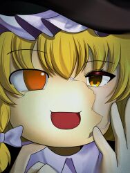 1girl blonde_hair close-up commentary_request cracked_kawaii_mask film_grain hair_between_eyes hat highres jyugem kirisame_marisa looking_at_viewer no_nose no_pupils open_mouth orange_eyes solo touhou yellow_eyes yukkuri_shiteitte_ne 