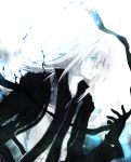  blue_eyes gloves highres kingdom_hearts male okitune-sama riku solo white_hair 