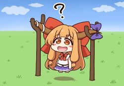  1girl blonde_hair blue_sky blush_stickers bow bowtie brown_horns chibi chibi_only clothesline clouds commentary_request day hair_bow highres horn_bow horn_ornament horns ibuki_suika long_hair oni open_mouth outdoors purple_bow purple_skirt red_bow red_bowtie shadow shirt shitacemayo skirt sky smile solo touhou very_long_hair white_shirt yellow_eyes 
