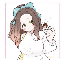  1girl bag blue_bow blush bow breasts brown_hair closed_mouth eating food forehead green_eyes hair_bow hand_up holding holding_food inset_border large_breasts long_hair long_sleeves looking_at_viewer olto_rondo original raised_eyebrows shirt shoulder_bag solo upper_body white_background white_shirt yellow_bag 