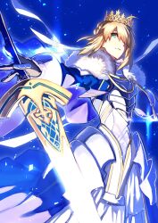  1girl ahoge armor artoria_pendragon_(fate) blonde_hair blue_cape breastplate cape commentary_request crown excalibur_(fate/stay_night) fate/grand_order fate_(series) green_eyes highres holding holding_sword holding_weapon kashia lord_logres_(fate) lord_logres_(third_ascension)_(fate) short_hair sword watermark weapon 