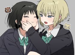  2girls arashiyama_hotori black_hair black_jacket blonde_hair blue_eyes bow bowtie closed_eyes closed_mouth commentary_request fang green_bow green_bowtie grey_background hand_on_another's_cheek hand_on_another's_face highres hood hood_down hooded_jacket jacket kon_futaba korean_commentary long_sleeves looking_at_another multiple_girls open_mouth shirt shiryoku_kensa short_hair soredemo_machi_wa_mawatteiru white_shirt 