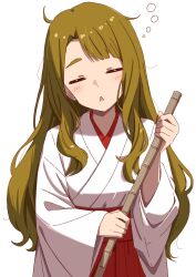  1girl absurdres asymmetrical_bangs blush broom brown_hair closed_eyes commentary_request hakama highres holding holding_broom idolmaster idolmaster_million_live! japanese_clothes kosode long_hair miko miyao_miya niwatorimushi red_hakama simple_background sleepy solo squeans straight_hair triangle_mouth very_long_hair white_background 