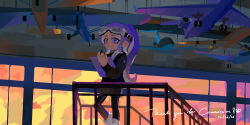  1girl black_leggings cobii_illu commentary commission dated eyebrow_cut eyelashes goggles goggles_on_head high_ponytail highres holding holding_notepad indoors leggings long_hair necktie notepad octoling octoling_girl octoling_player_character ponytail purple_hair purple_necktie shirt shoes solo splatoon_(series) standing symbol-only_commentary tentacle_hair thank_you violet_eyes white_shirt 