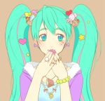  cake food food_as_clothes food_themed_clothes hatsune_miku heart jewelry lowres necklace pori_bukuro solo star twintails vocaloid 