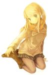  arm_support blonde_hair blue_eyes boots coat earrings fullmetal_alchemist highres jewelry kazi kz_(zkkkha) long_hair pantyhose ponytail scarf simple_background sitting skirt smile solo winry_rockbell winter_clothes 