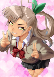  1girl ahoge alternate_costume black_skirt brown_hair brown_sweater collared_shirt commentary_request dark-skinned_female dark_skin double_v dress_shirt feet_out_of_frame green_eyes grin hair_ribbon heart heart_ahoge highres kantai_collection kashi_(kancolle) long_hair nekotarou_(nktr299) one_side_up pink_background pleated_skirt ribbon school_uniform shirt skirt smile solo sweater v white_shirt 