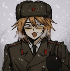  1boy :3 bags_under_eyes black_mittens black_necktie brown_jacket commentary_request fang fur_hat glasses hair_between_eyes hat highres jacket long_sleeves male_focus military_uniform mittens necktie open_mouth outdoors randal's_friends randal_ivory solo upper_body ushanka winter yano_(zri_088) 