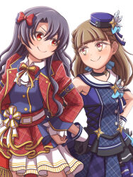  2girls black_gloves black_hair blue_hat blue_shirt blue_skirt blue_vest bow bowtie braid brown_hair c: center-flap_bangs closed_mouth collared_shirt commentary_request cosplay costume_switch cowboy_shot crossover curtained_hair eye_contact ganbarai gloves hair_bow hands_on_own_hips hat highres idolmaster idolmaster_million_live! jacket kachimachi_kosuzu kachimachi_kosuzu_(cosplay) link!_like!_love_live! long_hair long_sleeves looking_at_another love_live! multiple_girls only_one_second_(idolmaster) open_clothes open_jacket pink_eyes plaid_bow plaid_bowtie plaid_clothes plaid_jacket plaid_shirt plaid_skirt pleated_skirt red_bow red_bowtie red_eyes red_jacket red_skirt shirt side_braids simple_background skirt sleeveless sleeveless_shirt smile split_mouth taiyou_de_are! takayama_sayoko takayama_sayoko_(cosplay) two-tone_skirt vest white_background white_shirt 