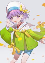  1girl :d absurdres amiably_02 beret blue_shorts fate/grand_order fate_(series) feet_out_of_frame green_kimono grey_background hair_ribbon hand_up hat highres japanese_clothes kazuradrop_(fate) kazuradrop_(first_ascension)_(fate) kimono layered_clothes long_sleeves looking_at_viewer open_mouth petals purple_hair ribbon sailor_collar shirt short_hair short_kimono shorts simple_background smile solo standing tassel teeth upper_teeth_only violet_eyes white_background white_hat white_sailor_collar white_shirt wide_sleeves yellow_petals yellow_ribbon 
