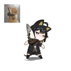  1girl ahoge animal_ear_fluff animal_ears bandana bandana_around_neck black_eyes black_hair black_shirt black_shorts blonde_hair blush blush_stickers brown_bandana cat cat_ears cat_girl cat_tail chibi chibi_only closed_mouth fish full_body heterochromia highres l.o.a.f.i. legs_apart loafi_lofi looking_back mrcs_404 multicolored_hair photo-referenced reference_inset shirt short_sleeves shorts simple_background smile smug solo standing tail two-tone_hair white_background yellow_eyes 
