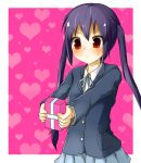  faubynet gift highres holding holding_gift k-on! long_hair nakano_azusa school_uniform twintails valentine 