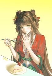  1girl blue_eyes brown_hair cake china_dress chinese_clothes chinese_commentary commentary_request double_bun dress food fruit green_eyes hair_bun hair_ornament hair_rings highres holding liz_lizijiang long_hair pankou plate shuangyaji smile solo strawberry strawberry_cake table upper_body wangzhe_rongyao xishi_(wangzhe_rongyao) 