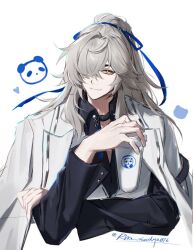  1boy black_choker black_shirt blue_ribbon choker coat commentary cup hair_over_one_eye hair_ribbon high_ponytail holding holding_cup honkai:_star_rail honkai_(series) jacket jacket_on_shoulders jing_yuan jing_yuan_(chapanda) long_hair long_sleeves male_focus mole mole_under_eye official_alternate_costume ponytail rha_xialdye76 ribbon shirt simple_background solo tassel untranslatable_commentary vest white_background white_hair white_jacket white_vest yellow_eyes 