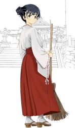  1girl basori_tiara black_eyes black_hair broom chihaya_(clothing) closed_mouth commentary_request gogottu2000 hair_bun hakama hakama_skirt holding holding_broom japanese_clothes kimono long_sleeves looking_at_another make_heroine_ga_oo_sugiru! miko red_hakama ribbon-trimmed_sleeves ribbon_trim shrine simple_background skirt solo tabi white_kimono wide_sleeves 