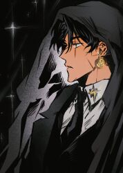  1boy black_coat black_hair black_necktie cloak coat collared_shirt commentary earrings highres jewelry looking_to_the_side male_focus necktie omniscient_reader's_viewpoint open_clothes open_coat parted_lips scar scar_across_eye scar_on_face secretive_plotter shirt short_hair sky solo sparkle star_(sky) starry_sky theion17 upper_body white_shirt yellow_eyes yoo_joonghyuk 