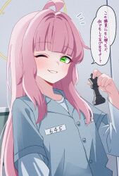  1girl ahoge alternate_costume alternate_hairstyle blue_archive chess_piece commentary_request green_eyes halo highres holding holding_chess_piece horizontal_pupils karaage_(xxxmido02) kaya_(blue_archive) king_(chess) light_blush long_hair looking_at_viewer one_eye_closed open_mouth pink_hair prison_clothes smile solo translation_request very_long_hair yellow_halo 