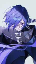  1girl absurdres blue_background blue_cloak blue_hair blurry blurry_foreground chinese_commentary cloak closed_mouth commentary_request crescent crescent_earrings earrings floating_hair from_above hair_over_one_eye highres jewelry long_hair promeia_(zenless_zone_zero) shadow simple_background solo sylvia_(huajiuhuajiu) very_long_hair violet_eyes zenless_zone_zero 