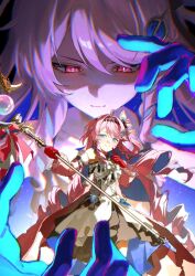  333takoyaki ahoge bare_shoulders black_bow blue_eyes blue_hands bow braid braided_sidelocks colored_extremities colored_inner_hair commentary_request denia_(wuthering_waves) gloves hair_intakes hair_ornament holding holding_staff long_hair looking_at_viewer multicolored_hair pink_hair red_eyes red_gloves sidelocks staff stuffed_animal stuffed_toy teddy_bear very_long_hair wuthering_waves 