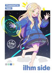  1girl :d android bare_legs barefoot blonde_hair blue_coat blush border coat color_guide commentary diana_(pragmata) english_text full_body green_eyes hand_up highres ilhm_side long_hair long_sleeves looking_at_viewer open_mouth padded_coat pragmata puffy_coat puffy_long_sleeves puffy_sleeves smile solo standing standing_on_one_leg teeth upper_teeth_only very_long_hair white_border 