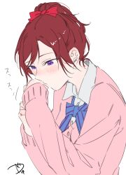  1girl alternate_hairstyle blue_bow blue_bowtie borrowed_accessory borrowed_clothes bow bowtie cardigan collared_shirt commentary_request hair_bow half_updo highres long_sleeves love_live! love_live!_school_idol_project nishikino_maki otonokizaka_school_uniform pink_cardigan red_bow school_uniform shirt signature simple_background solo surfacedxxc violet_eyes white_background white_shirt yazawa_nico 