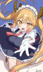  1girl absurdres apron blonde_hair blush breasts collared_dress commentary dragon_girl dragon_horns dress elbow_gloves frilled_dress frilled_sleeves frills gloves gradient_hair highres horns kobayashi-san_chi_no_maidragon large_breasts long_hair maid maid_apron maid_headdress multicolored_hair necktie open_mouth orange_eyes outstretched_arm puffy_short_sleeves puffy_sleeves red_necktie short_sleeves simple_background slit_pupils smile solo suumii tohru_(maidragon) twintails 